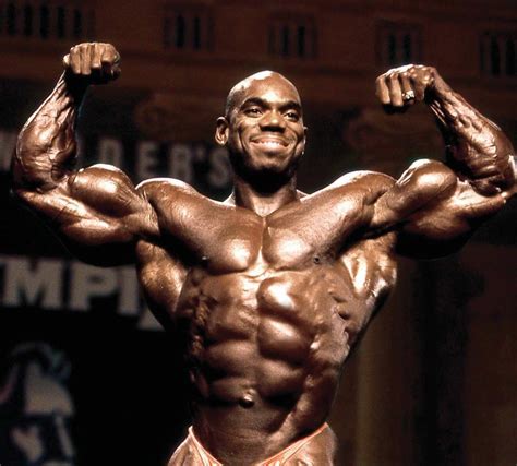 Flex Wheeler won the Arnold Classic & an interview with Arnold Schwarzenegger.Subscribe for more bodybuilding.